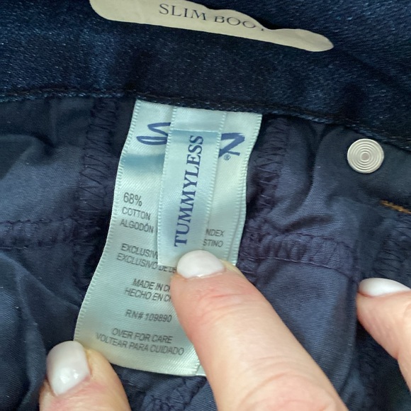 Seven7 Jeans - Picture 6 of 8